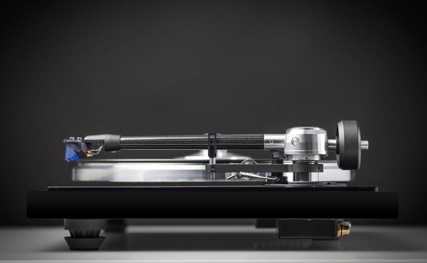 EAT B-sharp turntable