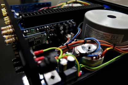 Audia Flight Three S Stereo Integrated Amplifier