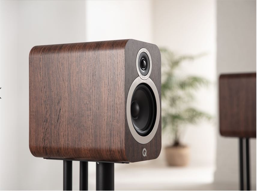 Q Acoustics 3030i