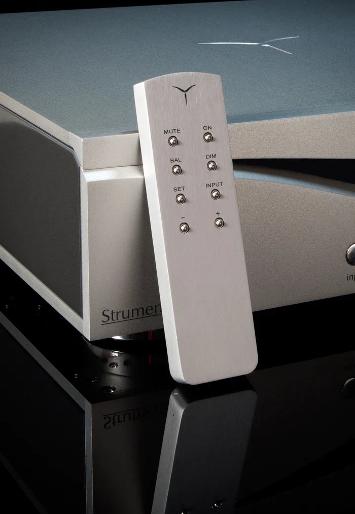 Audia Flight Strumento no. 1 PreAmplifier -Silver