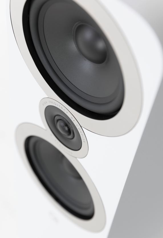 Q Acoustics 3050i