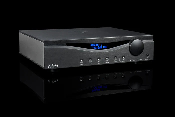 Audia Flight FLS 1 Fully Balanced Stereo PreAmp/Headphone Amplifier